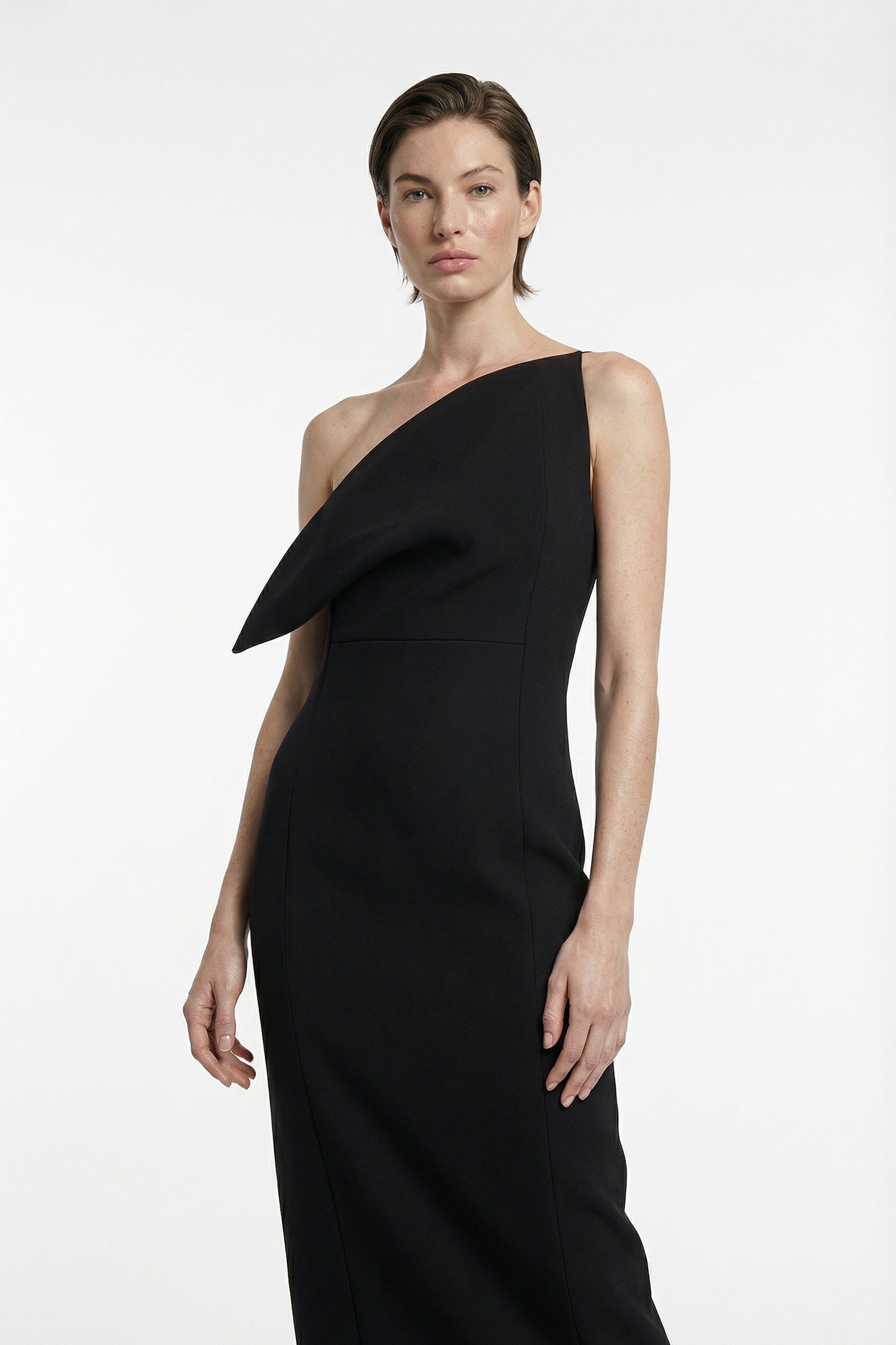Asymmetric Black Maxi Dress | Felipe Albernaz Sculptural One-Shoulder Evening Gown Asymmetric Black Maxi Dress | Felipe Albernaz Sculptural One-Shoulder Evening Gown
