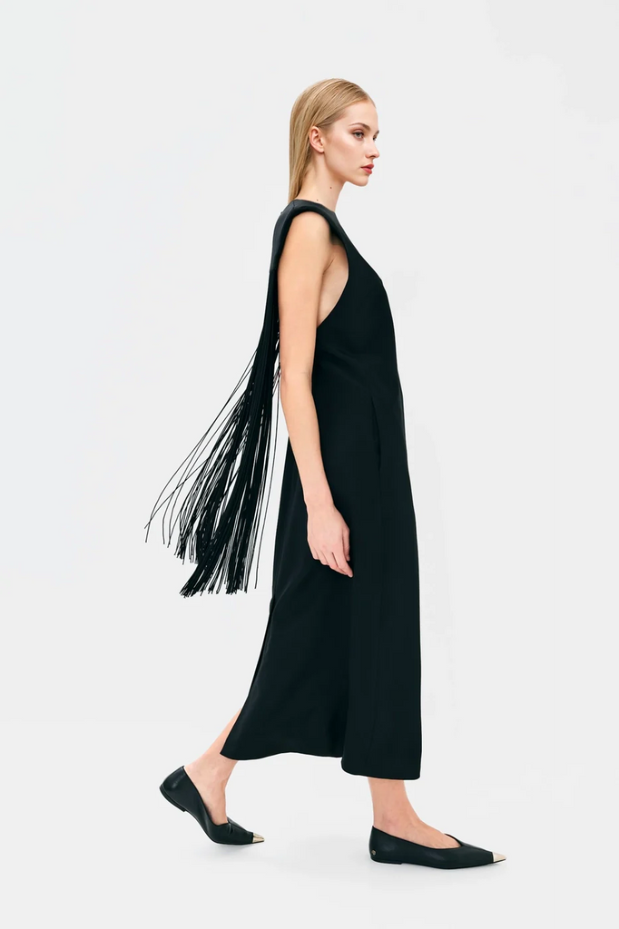 Stylish fringed dresses designed for women, perfect for evening events and special occasions.