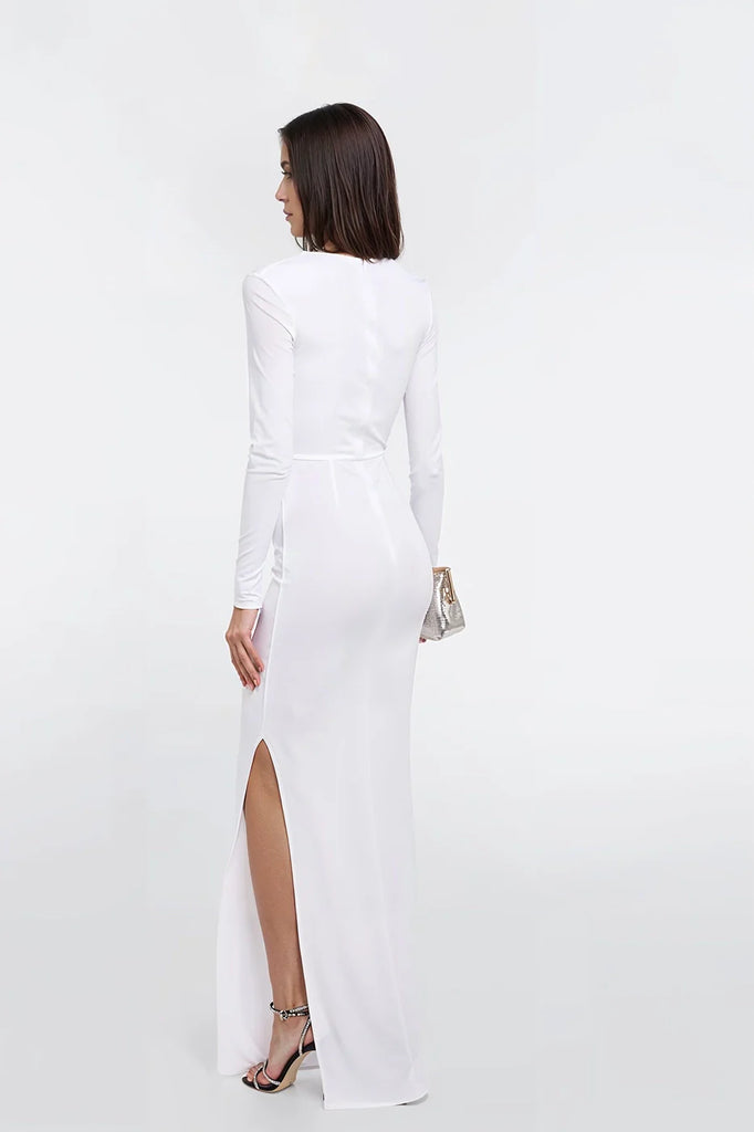 High-quality white jersey dresses designed in Madrid.