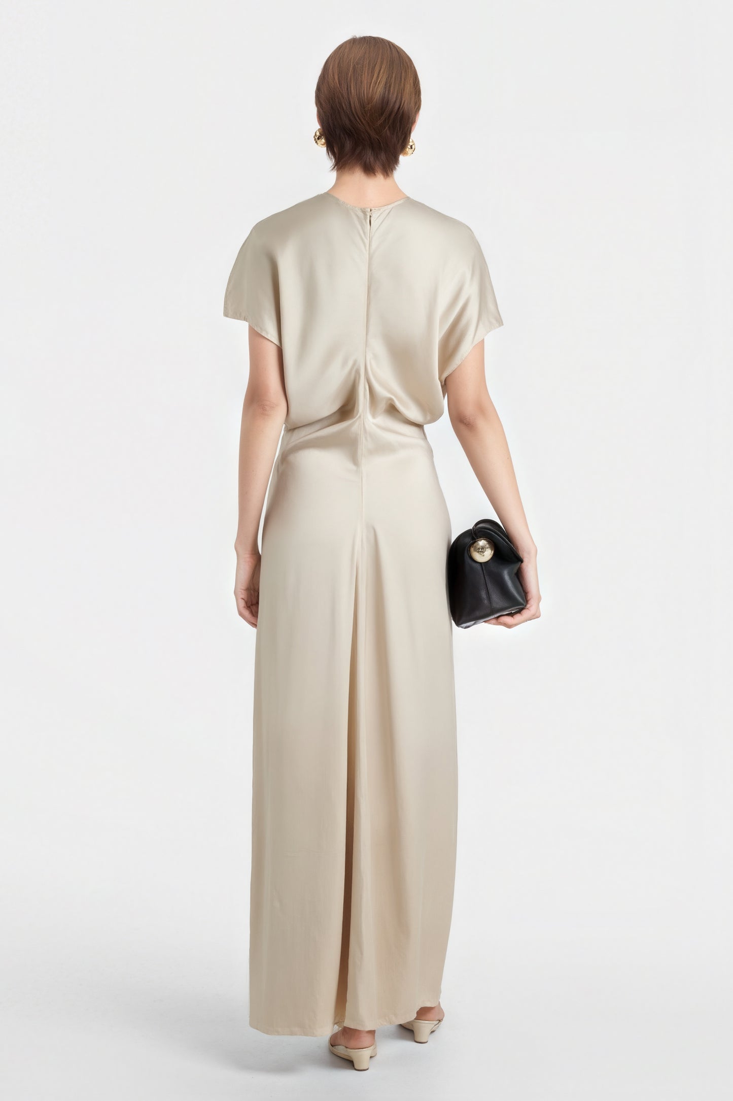 Vestido midi Monica de satén beige